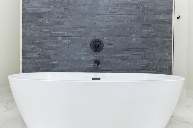 9507 MEADOW RIDGE Drive, Amarillo, TX 79118