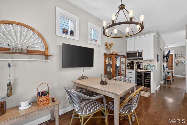 3208 S Civic Green Drive, St Charles, MO 63301