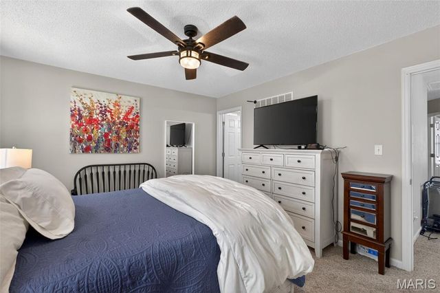 3208 S Civic Green Drive, St Charles, MO 63301