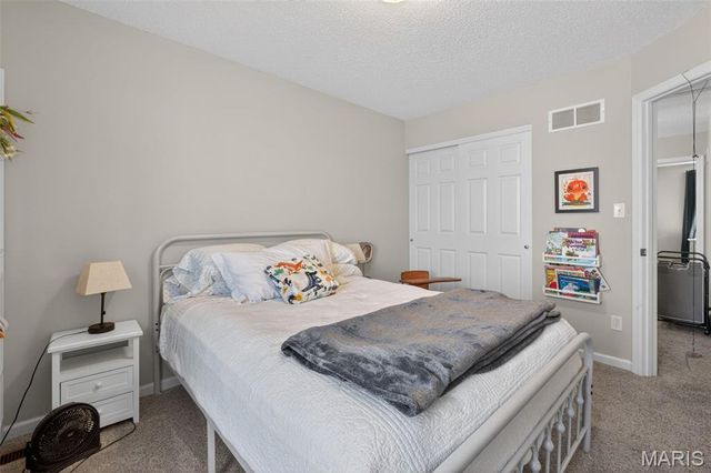 3208 S Civic Green Drive, St Charles, MO 63301