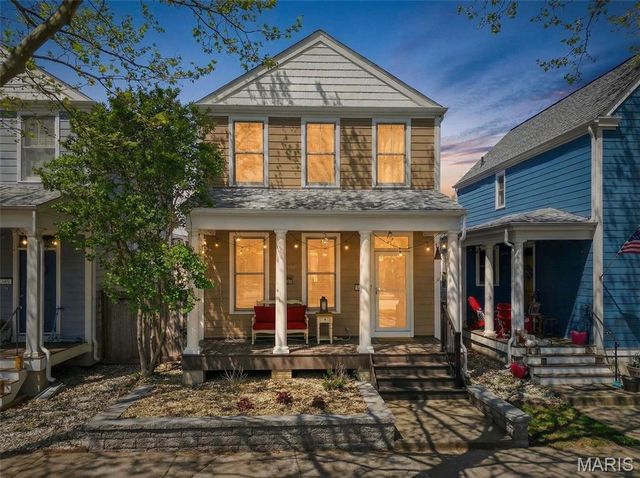 3208 S Civic Green Drive, St Charles, MO 63301