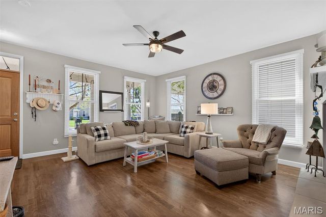 3208 S Civic Green Drive, St Charles, MO 63301