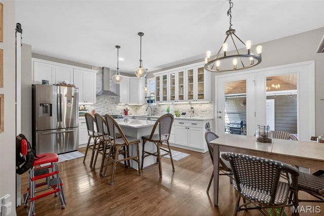 3208 S Civic Green Drive, St Charles, MO 63301