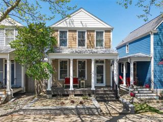 3208 S Civic Green Drive, St Charles, MO 63301