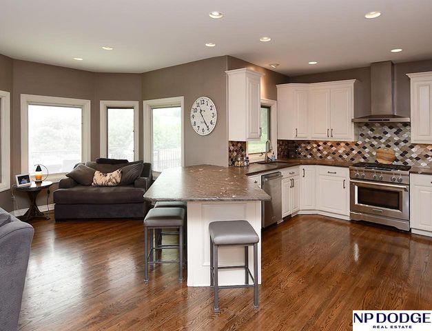7160 N 122 Avenue, Omaha, NE 68142
