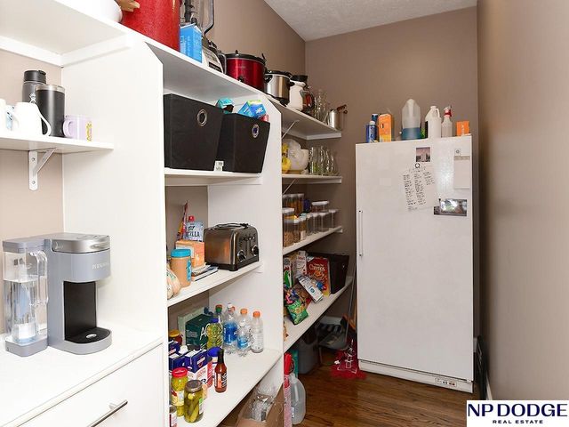 7160 N 122 Avenue, Omaha, NE 68142