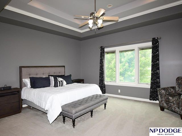 7160 N 122 Avenue, Omaha, NE 68142