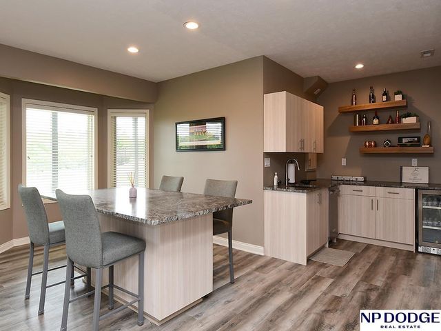 7160 N 122 Avenue, Omaha, NE 68142