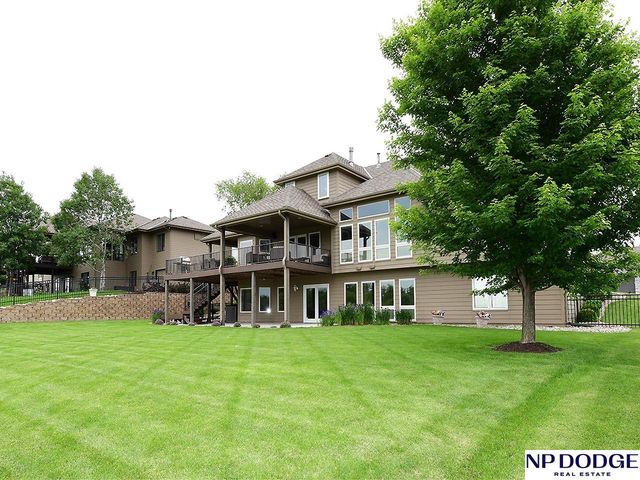 7160 N 122 Avenue, Omaha, NE 68142