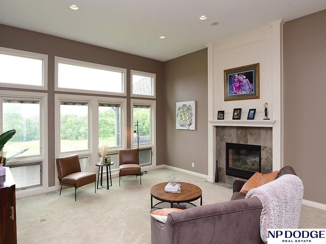 7160 N 122 Avenue, Omaha, NE 68142