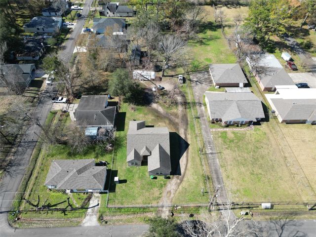 6303 Tuskegee Street, Houston, TX 77091