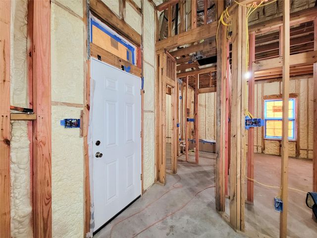 6303 Tuskegee Street, Houston, TX 77091