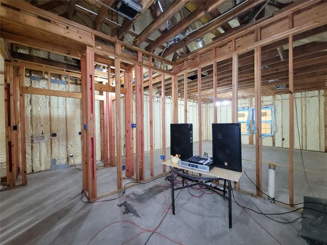 6303 Tuskegee Street, Houston, TX 77091