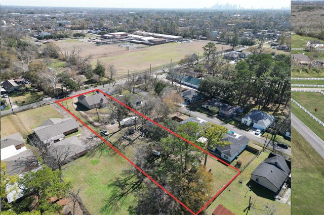 6303 Tuskegee Street, Houston, TX 77091