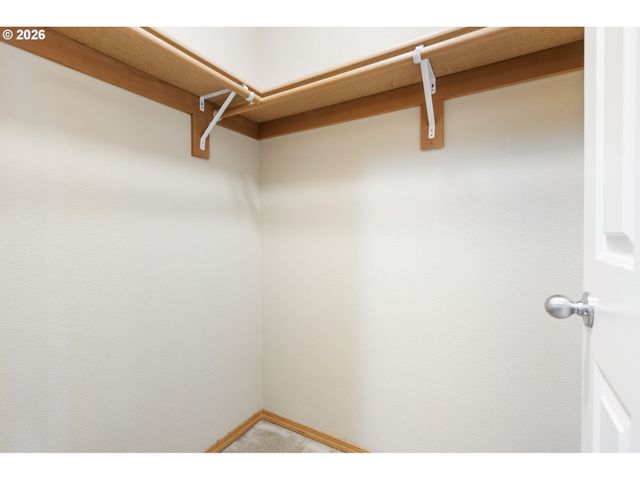 65 Se 88TH Ave, Portland, OR 97216