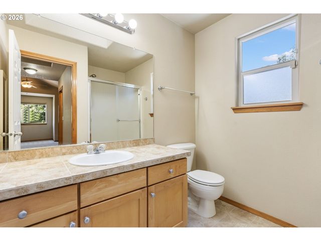 65 Se 88TH Ave, Portland, OR 97216
