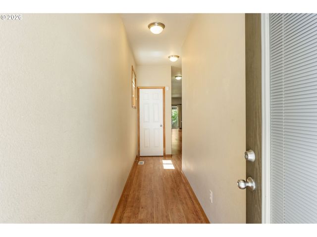 65 Se 88TH Ave, Portland, OR 97216