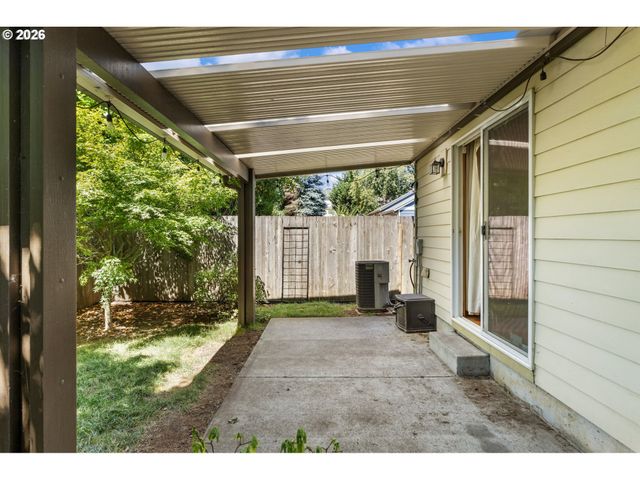 65 Se 88TH Ave, Portland, OR 97216