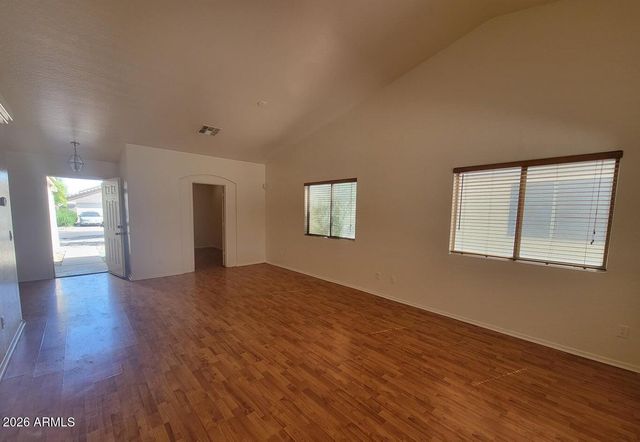 3133 W HUNTINGTON Drive, Phoenix, AZ 85041