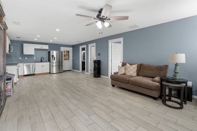 7899 County Road 623, Farmersville, TX 75442