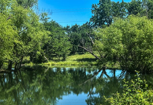 7899 County Road 623, Farmersville, TX 75442