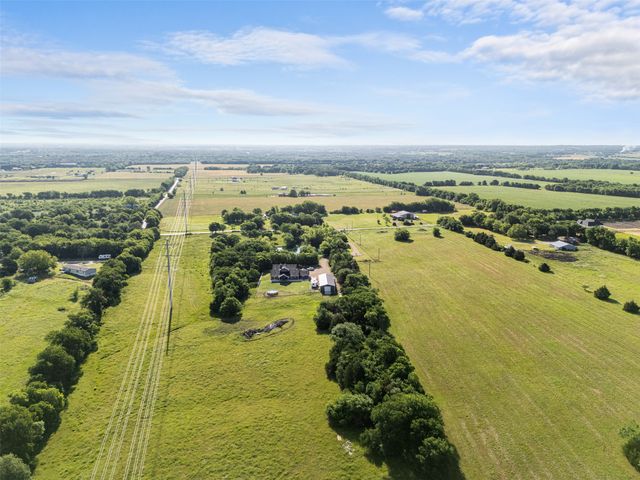 7899 County Road 623, Farmersville, TX 75442