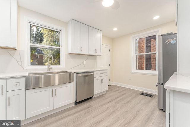 817 ARDMORE AVE, Ardmore, PA 19003