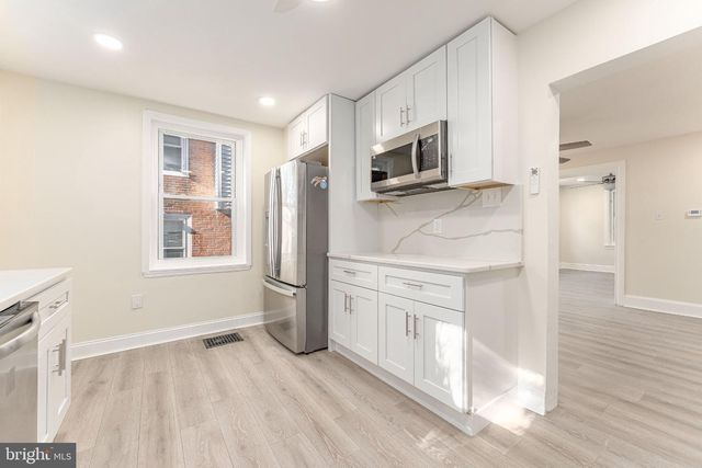 817 ARDMORE AVE, Ardmore, PA 19003