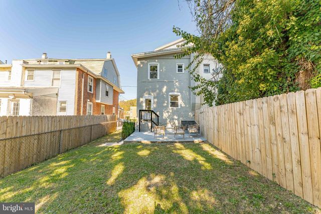 817 ARDMORE AVE, Ardmore, PA 19003