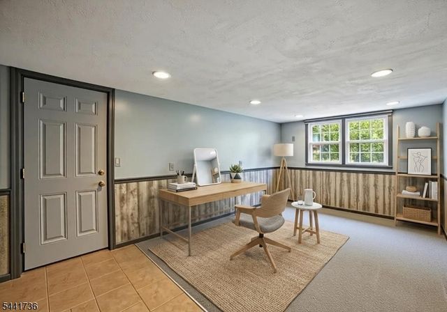 1 Emerson Dr, Livingston Twp., NJ 07039
