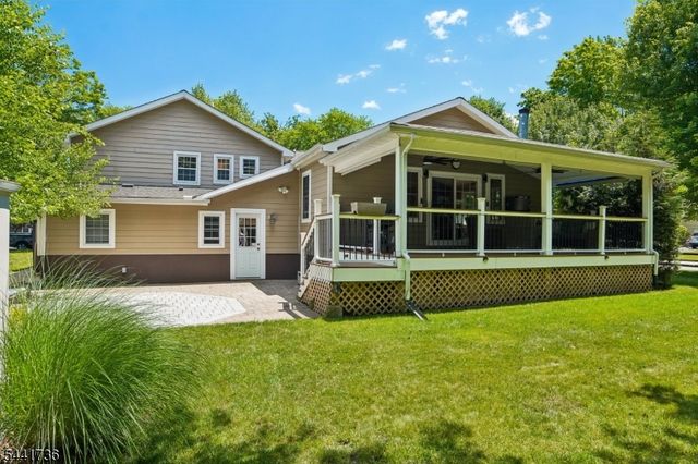 1 Emerson Dr, Livingston Twp., NJ 07039