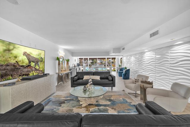 1015 Spanish River Road, Boca Raton, FL 33432