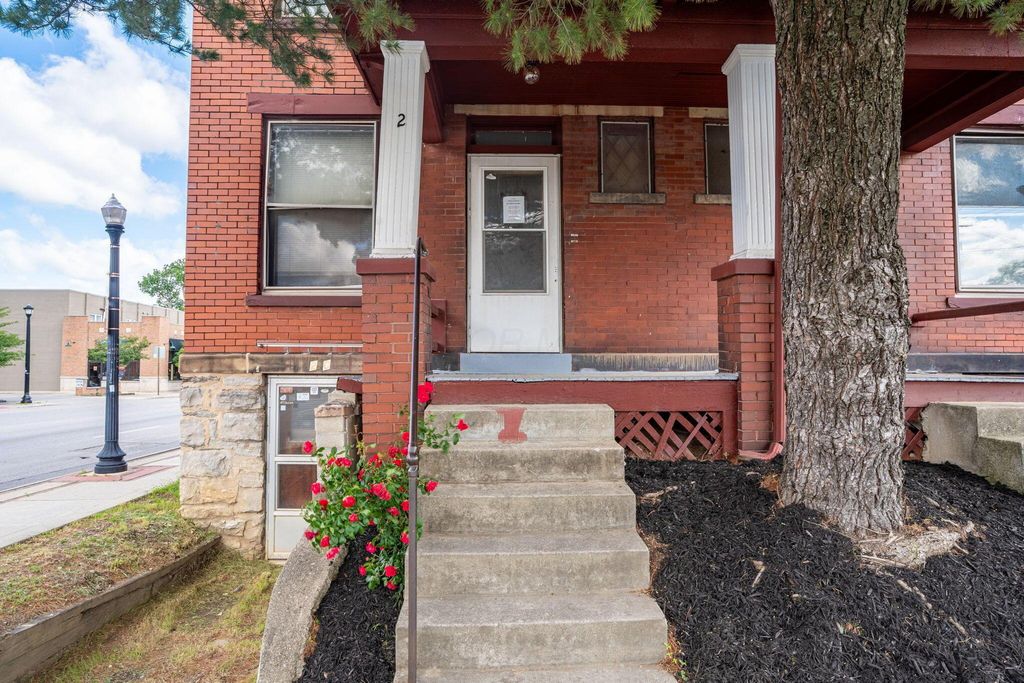 2 E Blake Avenue, Columbus, OH 43202