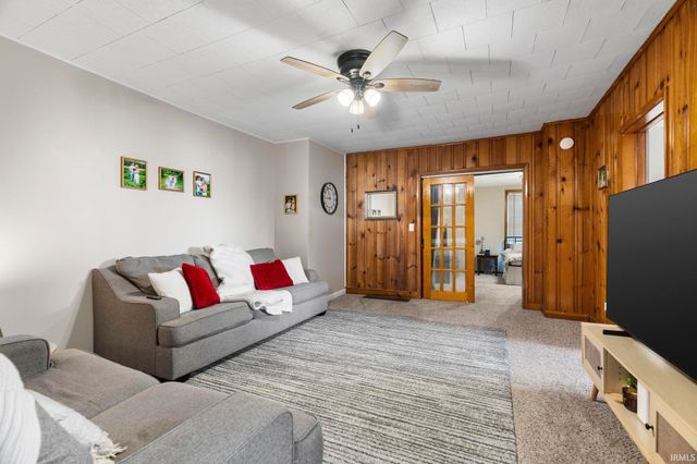 406 A&B Marion Street, Monticello, IN 47960