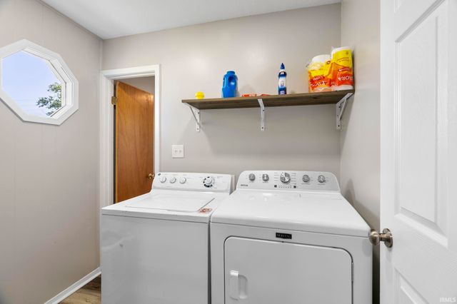 406 A&B Marion Street, Monticello, IN 47960
