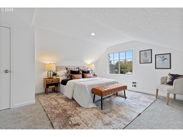 4830 Ne 60TH Ave, Portland, OR 97218