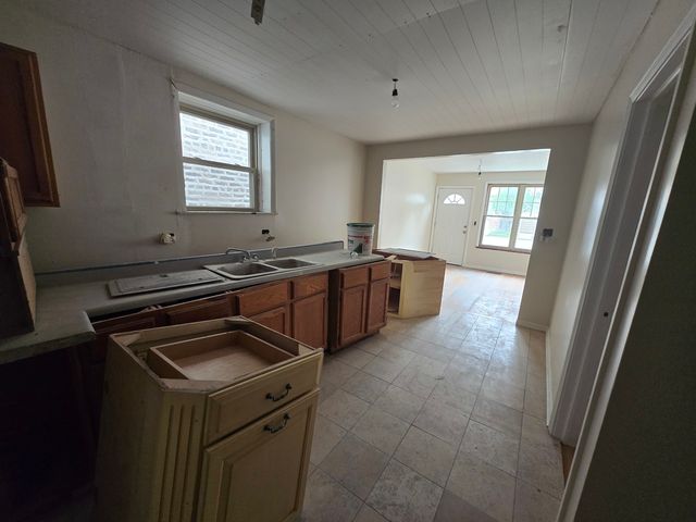 3624 S Paulina Street, Chicago, IL 60609