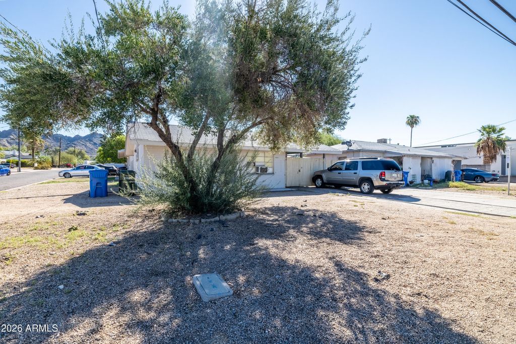 9511 N 12TH Street, Phoenix, AZ 85020 — exterior
