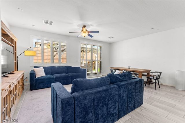 440 Calabria Beach Street, Henderson, NV 89015