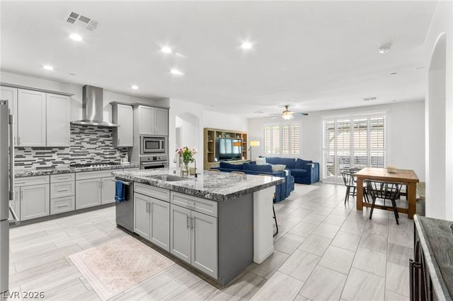 440 Calabria Beach Street, Henderson, NV 89015