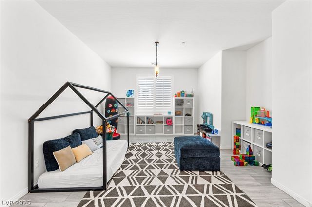 440 Calabria Beach Street, Henderson, NV 89015