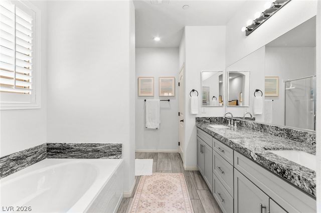 440 Calabria Beach Street, Henderson, NV 89015