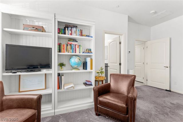 440 Calabria Beach Street, Henderson, NV 89015