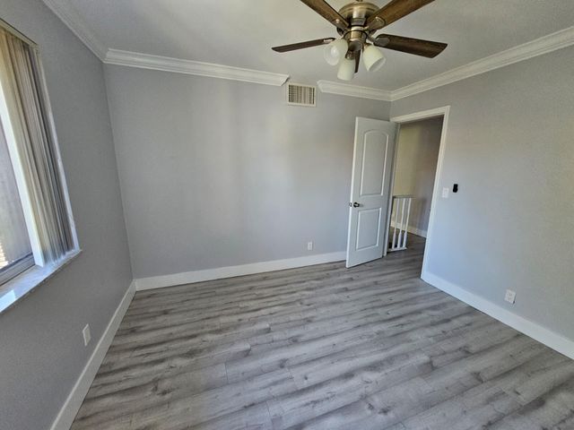 2148 Sherwood Forest Boulevard 4, West Palm Beach, FL 33415