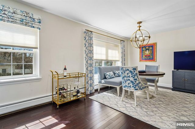 364 Ridgewood Avenue 3, Ridgewood, NJ 07450