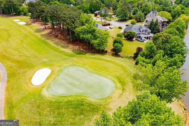 210 Turnberry Circle, Carrollton, GA 30116
