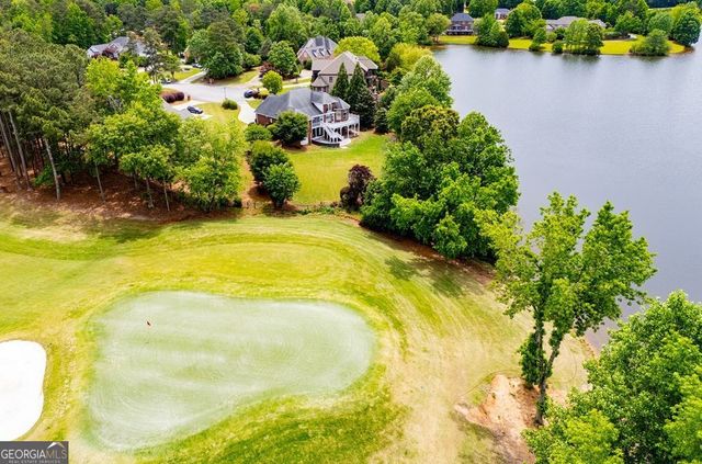 210 Turnberry Circle, Carrollton, GA 30116