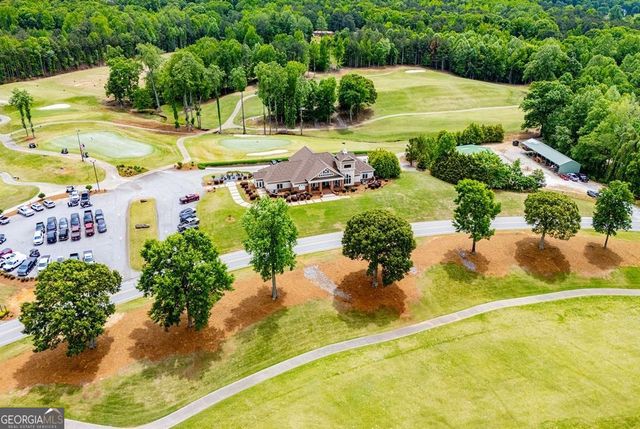 210 Turnberry Circle, Carrollton, GA 30116