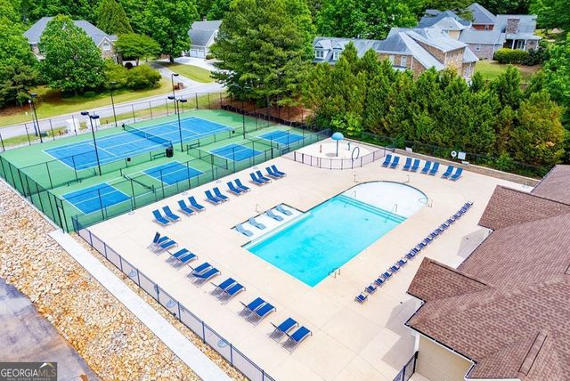 210 Turnberry Circle, Carrollton, GA 30116