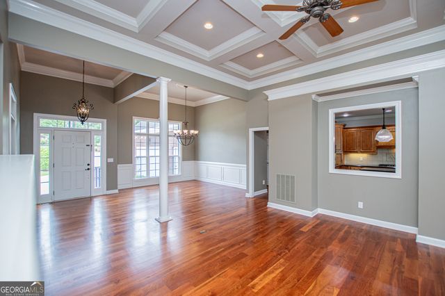 210 Turnberry Circle, Carrollton, GA 30116